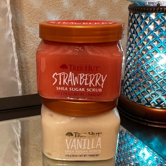 Tree Hut Bath & Body Tree Hut Strawberry Shortcake Is A Duo Of